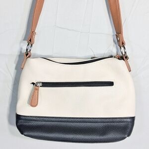 Stone Mountain Striking Beige And Black Zipper Enclosure Medium Shoulder Bag